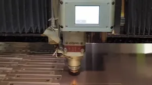 Yansıtıcı Metaller için Fiber Lazer Kesme Kafası